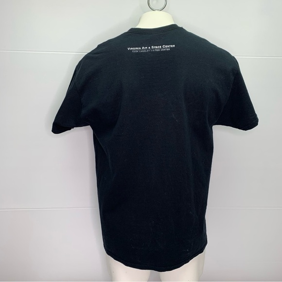 Gildan Graphic T Shirt XL Space Walk NASA Langley VC Astronaut Black Cotton Tee - Picture 9 of 9